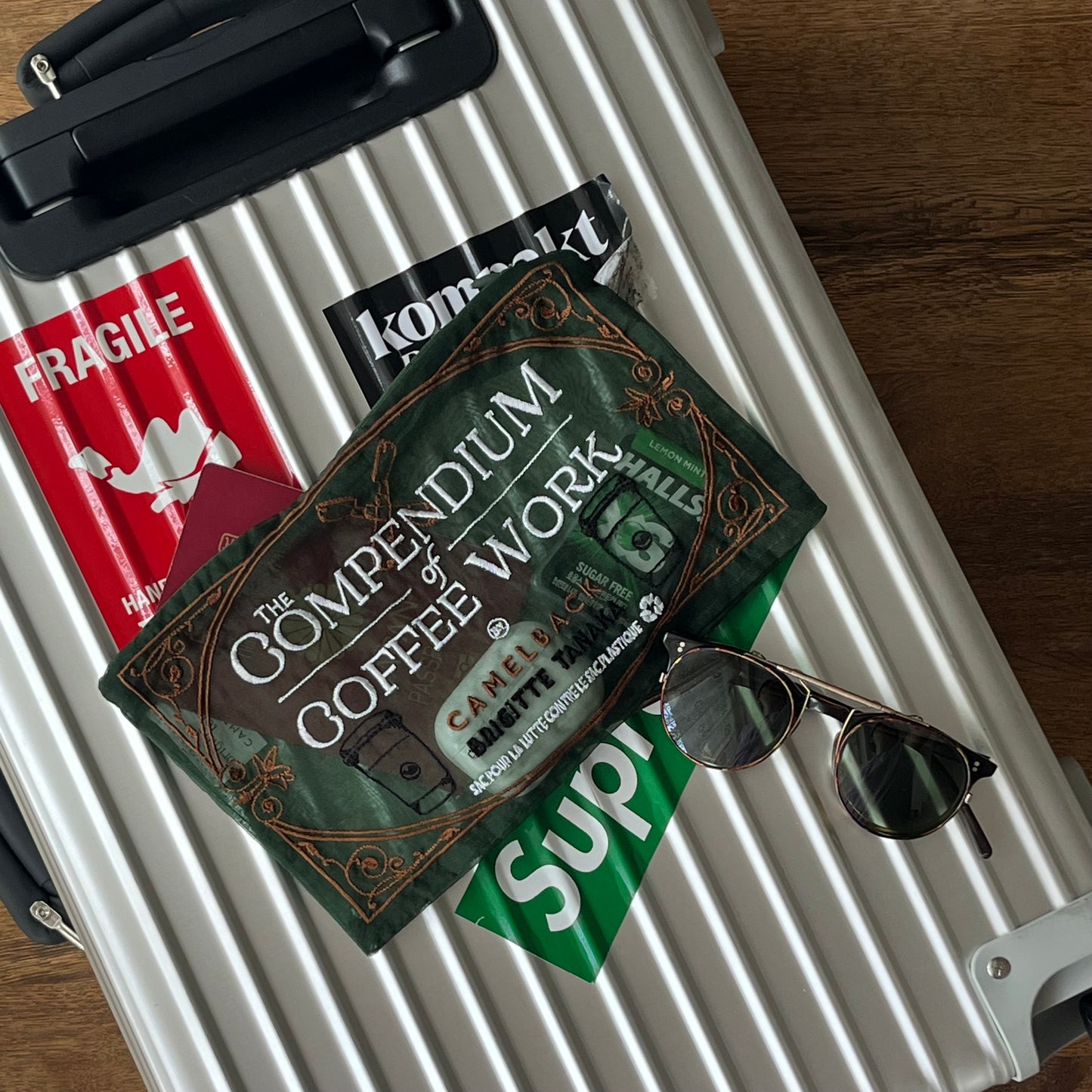 【New】 Organdy Utility Pouch - British Green