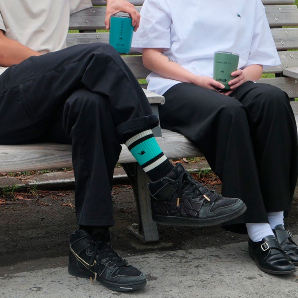 Line Socks ‐ Dark Green × Brown