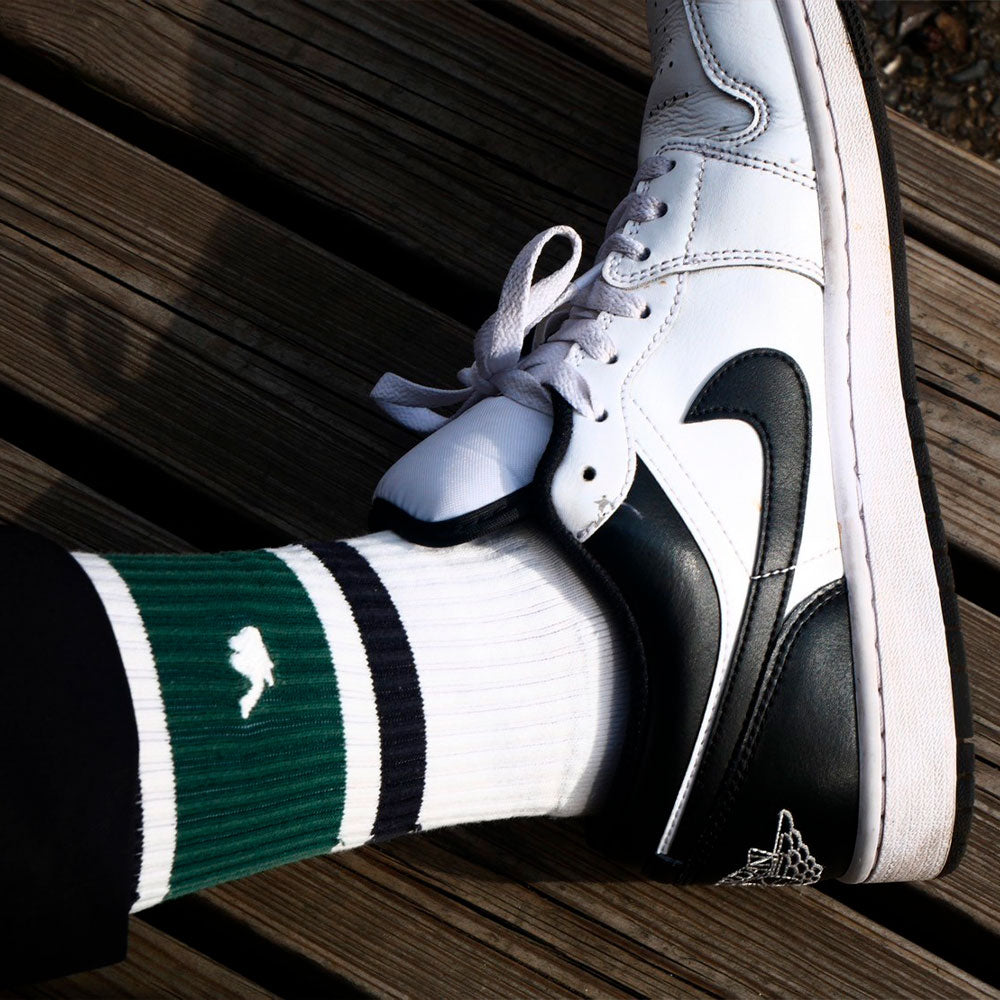 Line Socks ‐ Black × Purple
